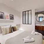 Bluestay 277 - Superb Apartment In Paris